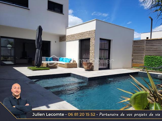 Vente Maison 6 pièces 135 m2 Serignan
