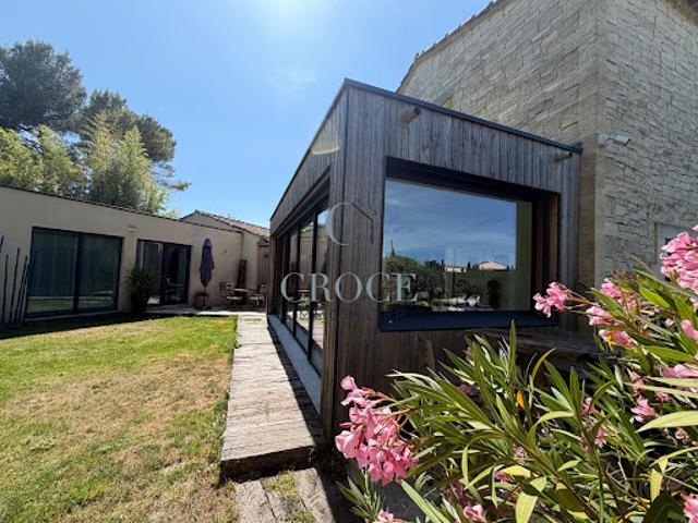 Vente Maison 6 pièces 135 m2 Uzès