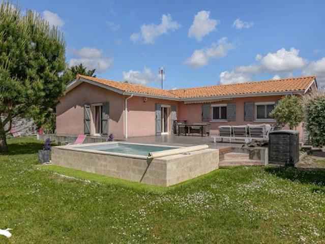 Vente Maison 6 pièces 136 m2 Mios