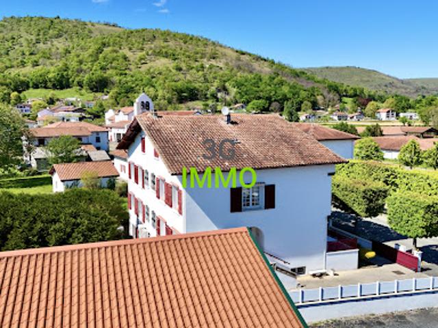 Vente Maison 6 pièces 136 m2 Larceveau Arros Cibits
