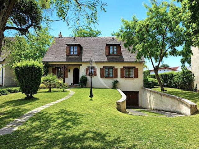 Vente Maison 6 pièces 136 m2 Les Mureaux