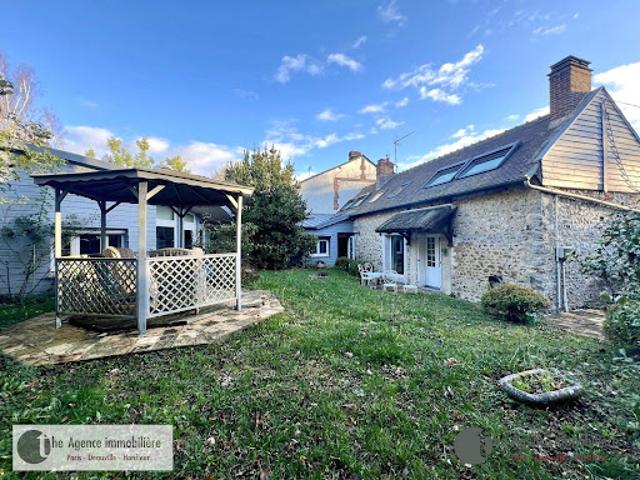 Vente Maison 6 pièces 136.42 m2 Fiquefleur Equainville