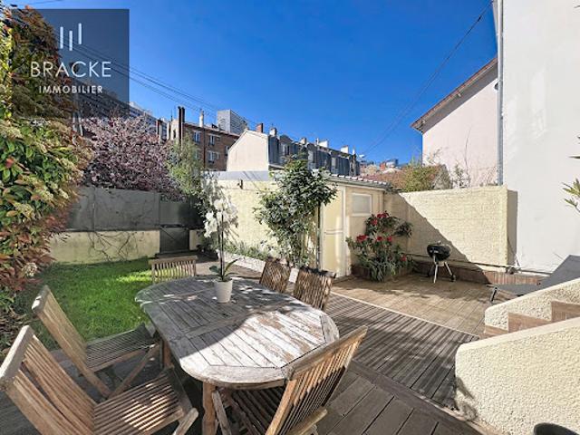 Vente Maison 6 pièces 136.55 m2 Courbevoie