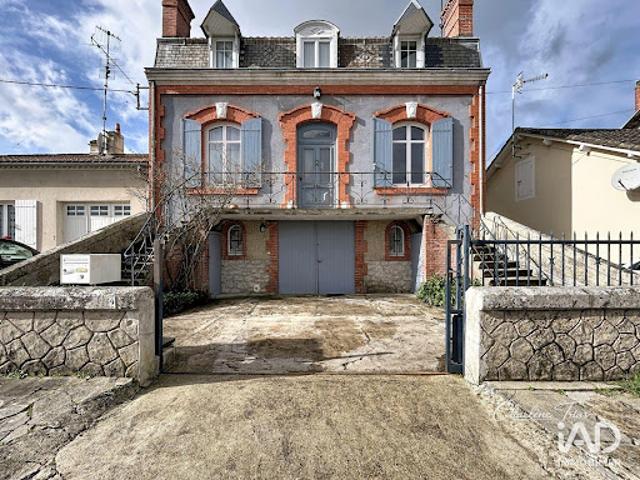 Vente Maison 6 pièces 137 m2 Montpon Ménestérol