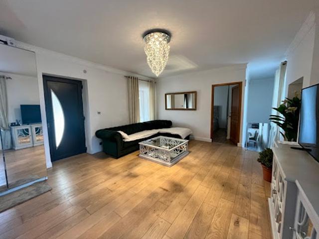 Vente Maison 6 pièces 137 m2 Desertines