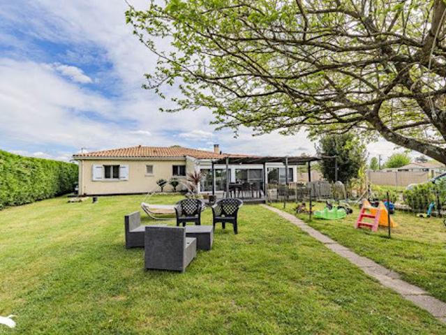 Vente Maison 6 pièces 137 m2 Saint Denis de Pile