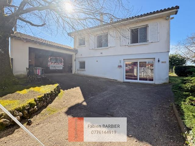 Vente Maison 6 pièces 137 m2 Saint Saviol