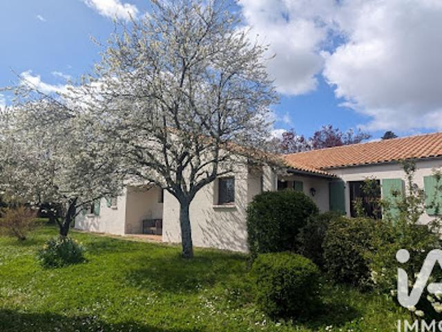 Vente Maison 6 pièces 137 m2 Sainte Soulle