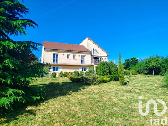 Vente Maison 6 pièces 138 m2 Néris les Bains