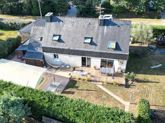 Vente Maison 6 pièces 138 m2 Ploemel