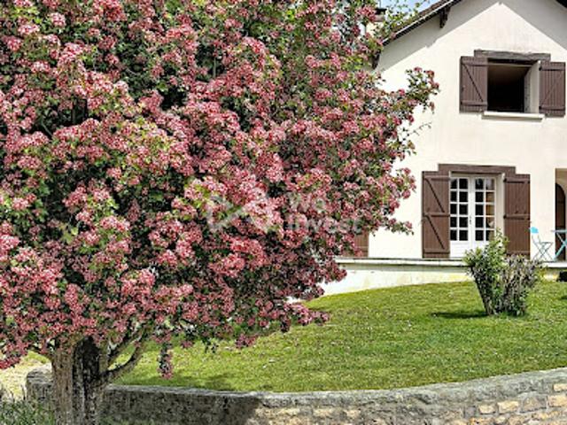 Vente Maison 6 pièces 138 m2 Saint Sauveur en Puisaye