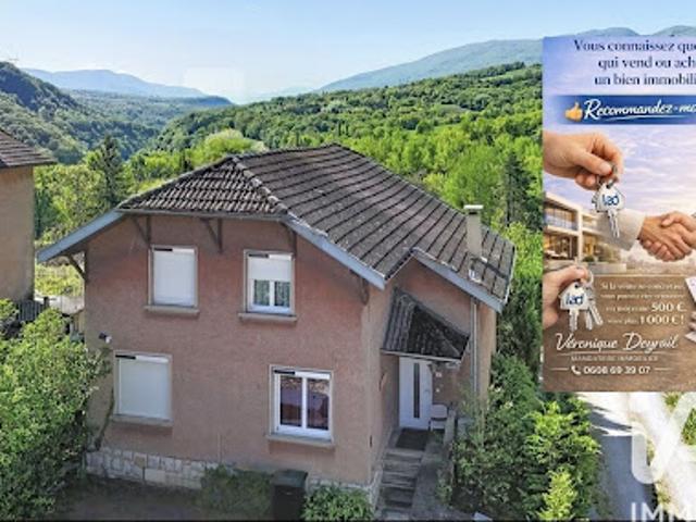 Vente Maison 6 pièces 139 m2 Injoux Génissiat