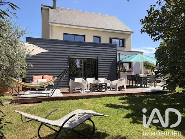 Vente Maison 6 pièces 139 m2 Saint Loup Hors