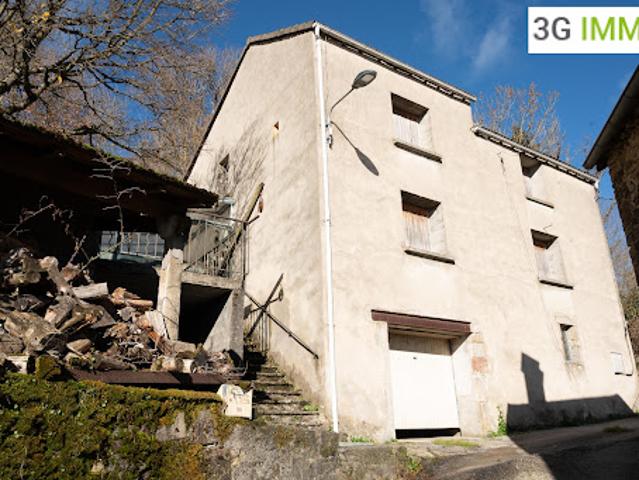 Vente Maison 6 pièces 130 m2 Murat sur Vèbre