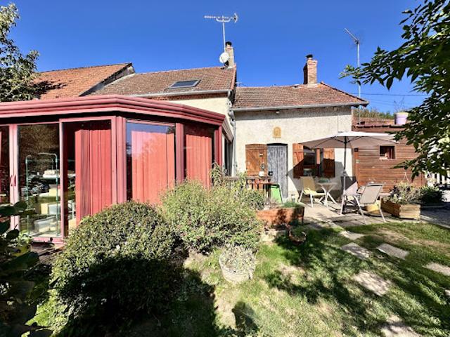 Vente Maison 6 pièces 130 m2 Nouzerines