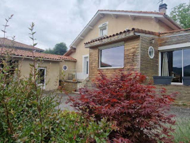 Vente Maison 6 pièces 130 m2 Boussens