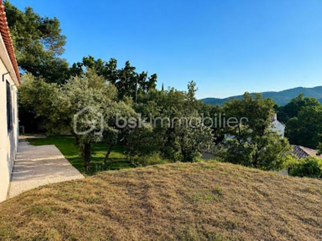 Vente Maison 6 pièces 130 m2 Flassans sur Issole