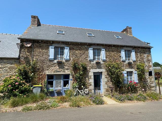 Vente Maison 6 pièces 130 m2 Hengoat