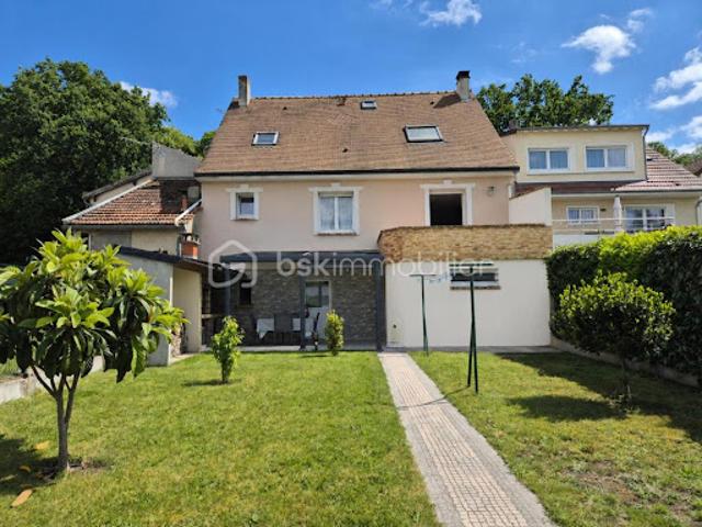 Vente Maison 6 pièces 130 m2 La Norville