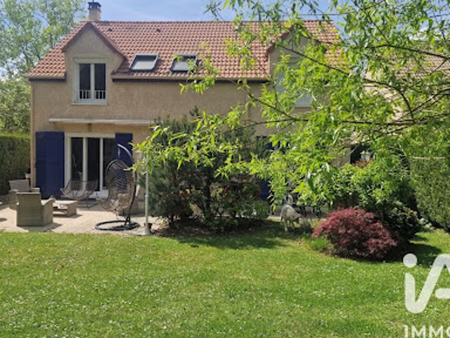 Vente Maison 6 pièces 130 m2 Lesigny
