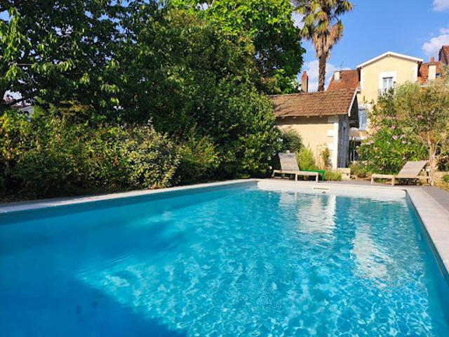 Vente Maison 6 pièces 130 m2 Perigueux