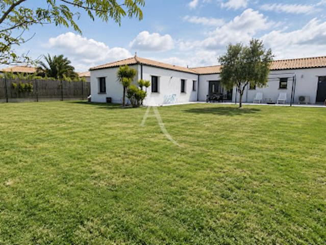 Vente Maison 6 pièces 130 m2 Poiroux