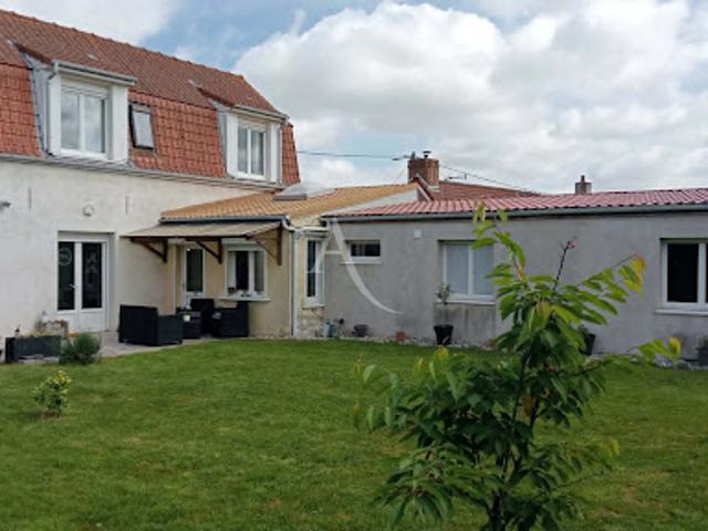 Vente Maison 6 pièces 130 m2 Roquetoire