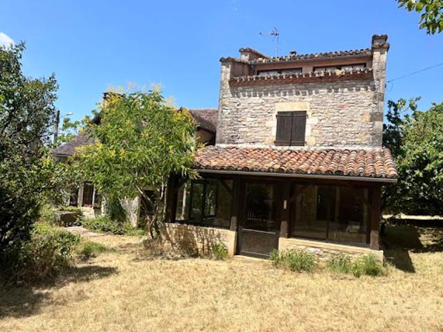 Vente Maison 6 pièces 130 m2 Saillac