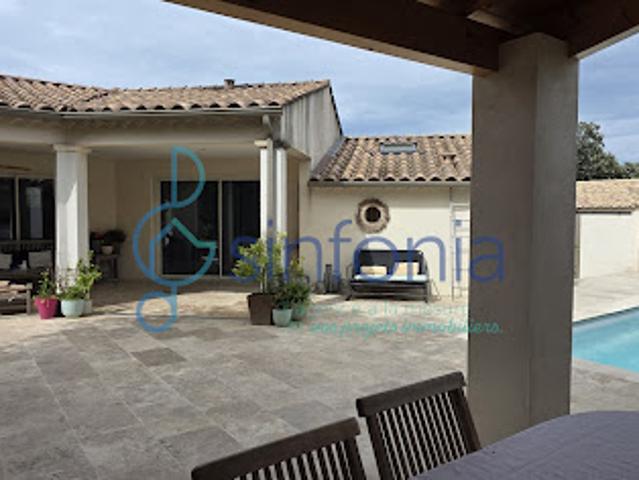 Vente Maison 6 pièces 130 m2 Uzès