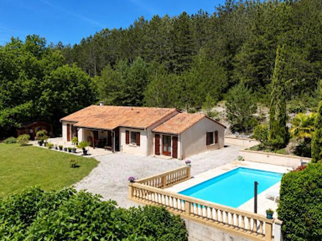 Vente Maison 6 pièces 130 m2 Veyrines de Domme