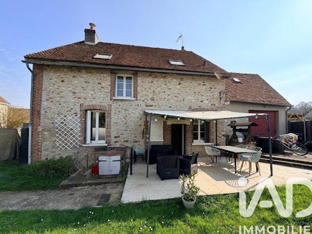 Vente Maison 6 pièces 131 m2 Chalautre la Grande