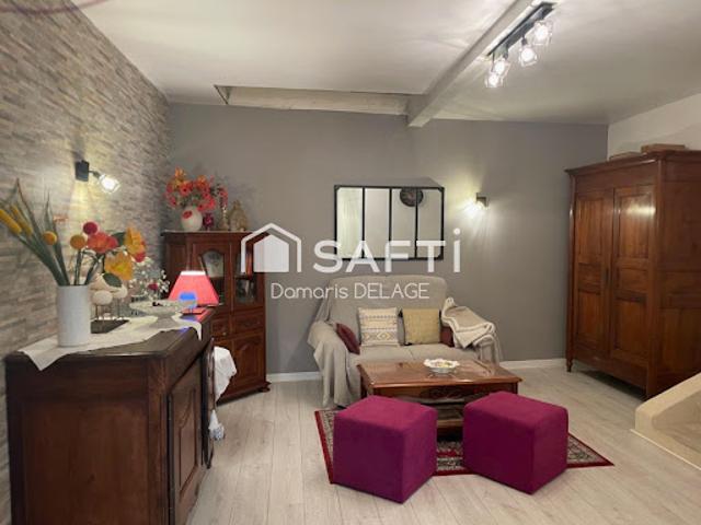 Vente Maison 6 pièces 131 m2 Charras
