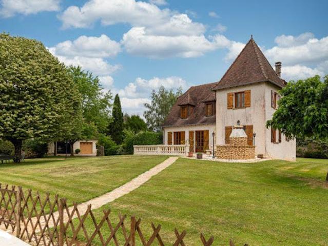 Vente Maison 6 pièces 131 m2 Génis