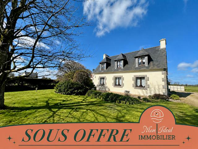 Vente Maison 6 pièces 131 m2 Ploëzal