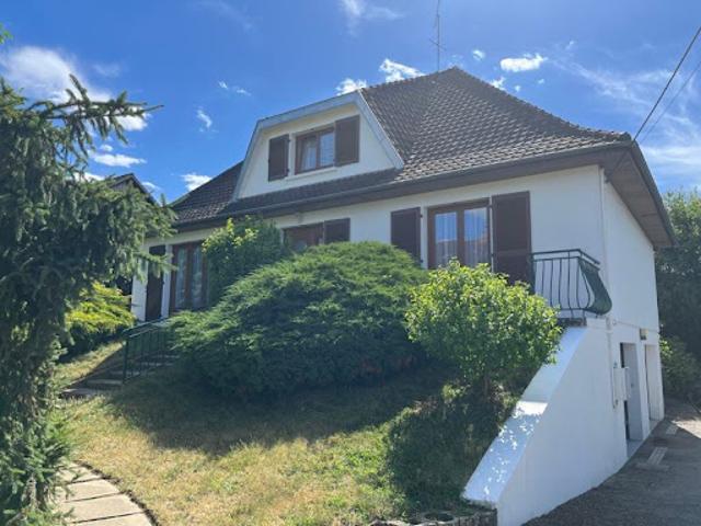 Vente Maison 6 pièces 132 m2 Montluçon