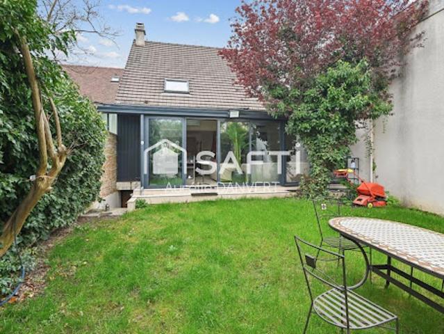 Vente Maison 6 pièces 132 m2 Nanterre