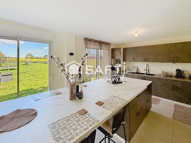 Vente Maison 6 pièces 132 m2 La Neuville d'Aumont