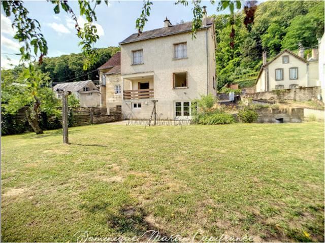 Vente Maison 6 pièces 132 m2 La Chartre sur le Loir