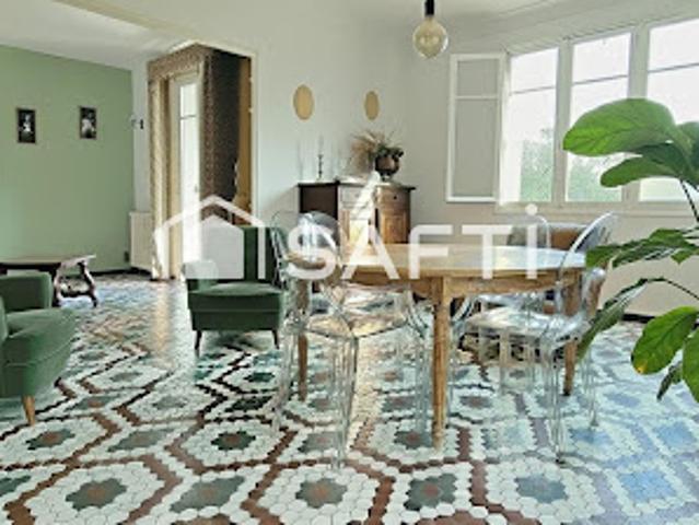 Vente Maison 6 pièces 132 m2 Laloubère