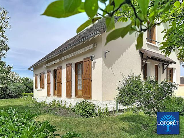 Vente Maison 6 pièces 132 m2 Saint Gervais la Forêt