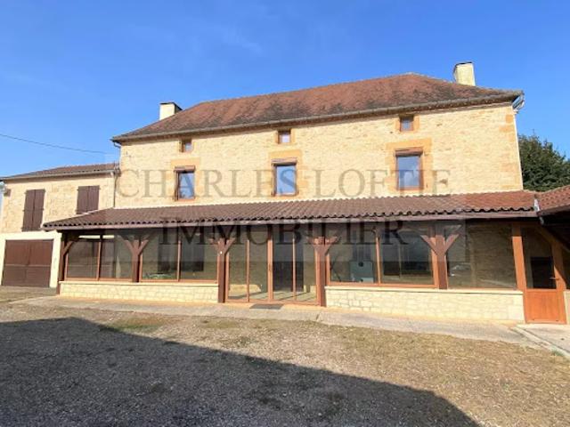 Vente Maison 6 pièces 132 m2 Villefranche du Périgord