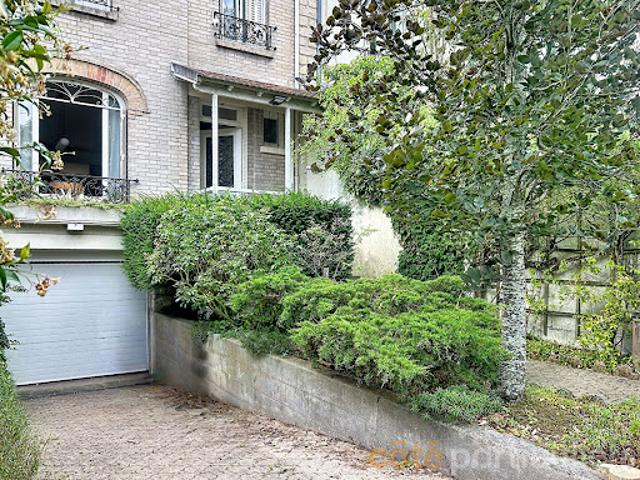 Vente Maison 6 pièces 132.11 m2 Saint maur des fosses
