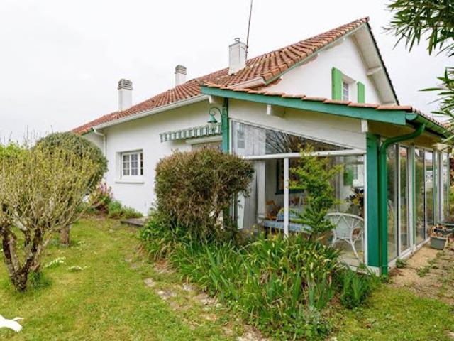 Vente Maison 6 pièces 114 m2 Aire sur l'Adour