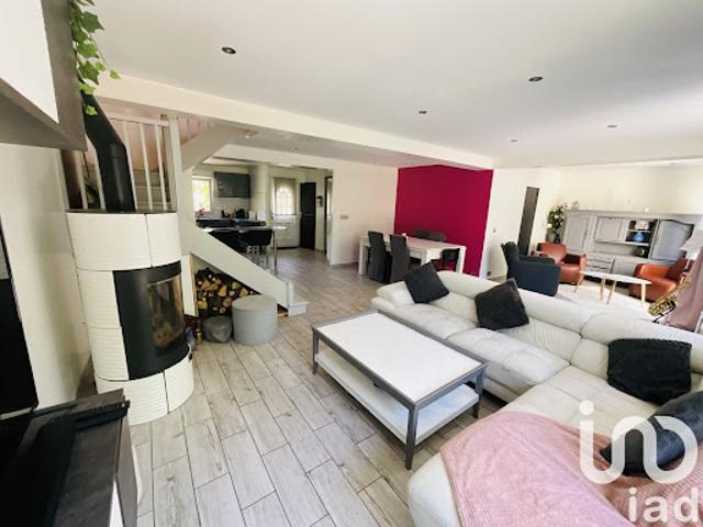 Vente Maison 6 pièces 133 m2 Lesigny