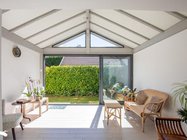 Vente Maison 6 pièces 133 m2 Saint Cyr l'Ecole