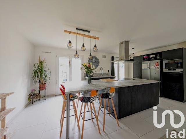 Vente Maison 6 pièces 133 m2 Saint Yrieix la Perche