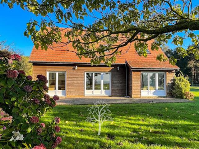 Vente Maison 6 pièces 154 m2 Sainte Marguerite sur Mer