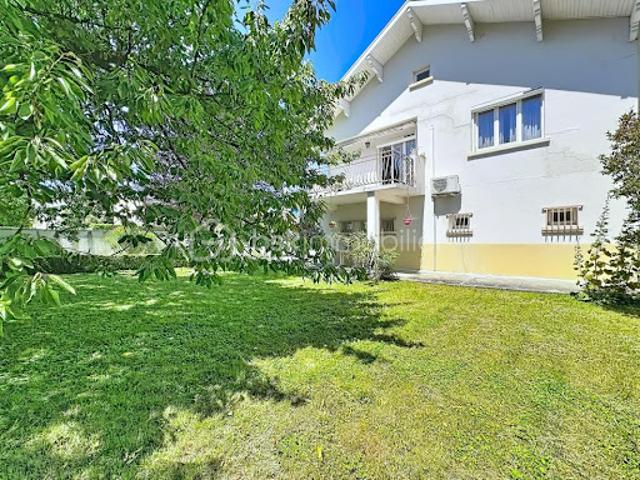 Vente Maison 6 pièces 133.74 m2 Echirolles