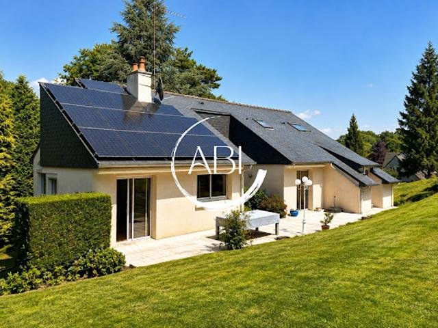 Vente Maison 6 pièces 133.75 m2 Bagnoles de l'Orne Normandie