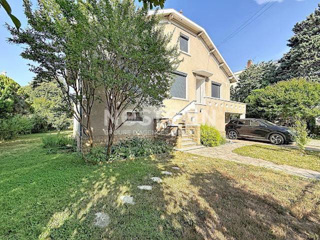 Vente Maison 6 pièces 144 m2 Bron